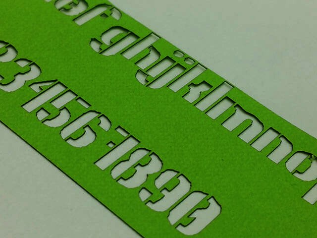 レーザーカッターで特殊フォントを使用した文字の切り抜き レーザー加工機 レーザーカッターのsmartdiys