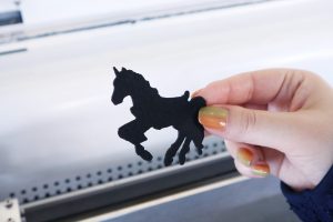 レーザー加工機検討中の方へ！無料サービス「サンプル加工」のご紹介！