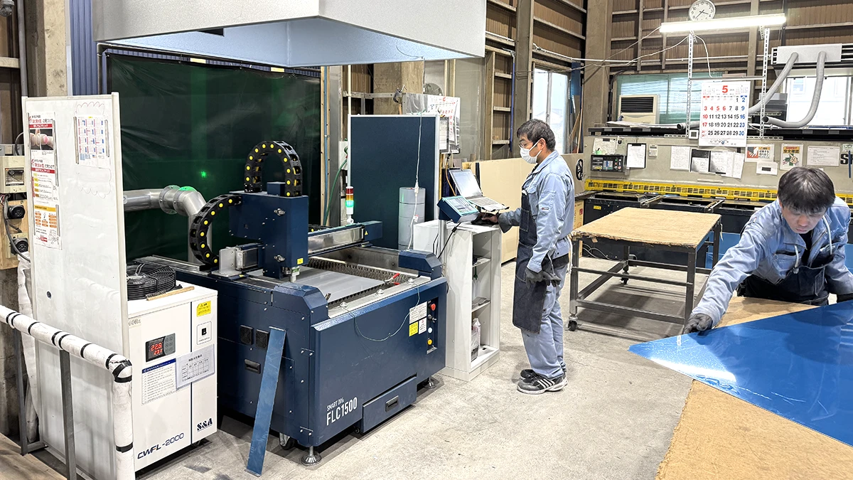 株式会社メタルエンジニア 工場内風景