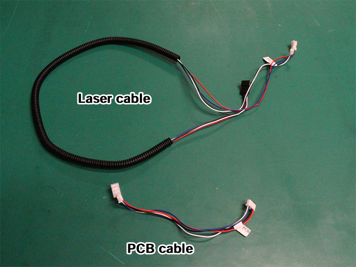 Laser cableとPCB cable